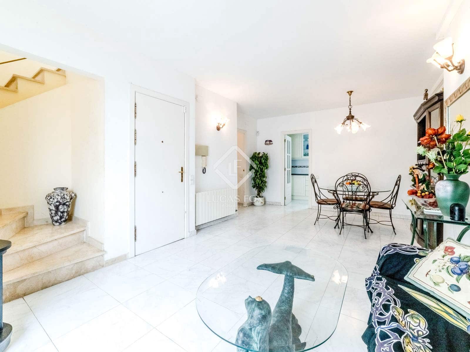 3 slaapkamer Penthouse te koop in Sitges met garage - € 895.000 (Ref: 9451496)