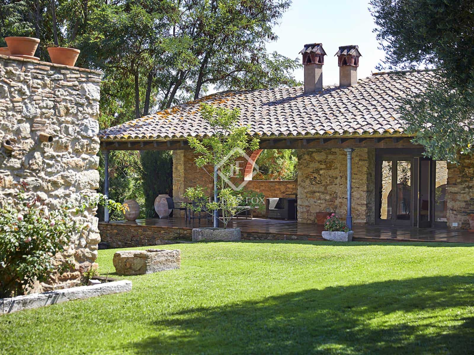 9 chambre Finca/Maison de Campagne à vendre à Fonteta avec piscine garage - 2 300 000 € (Ref: 9451498)