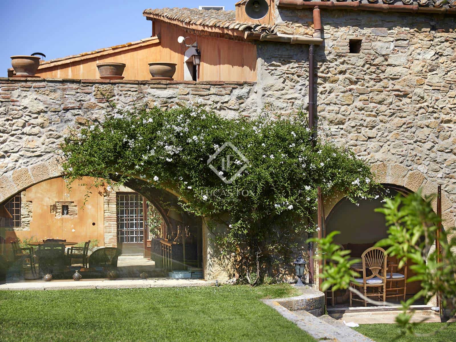 9 chambre Finca/Maison de Campagne à vendre à Fonteta avec piscine garage - 2 300 000 € (Ref: 9451498)