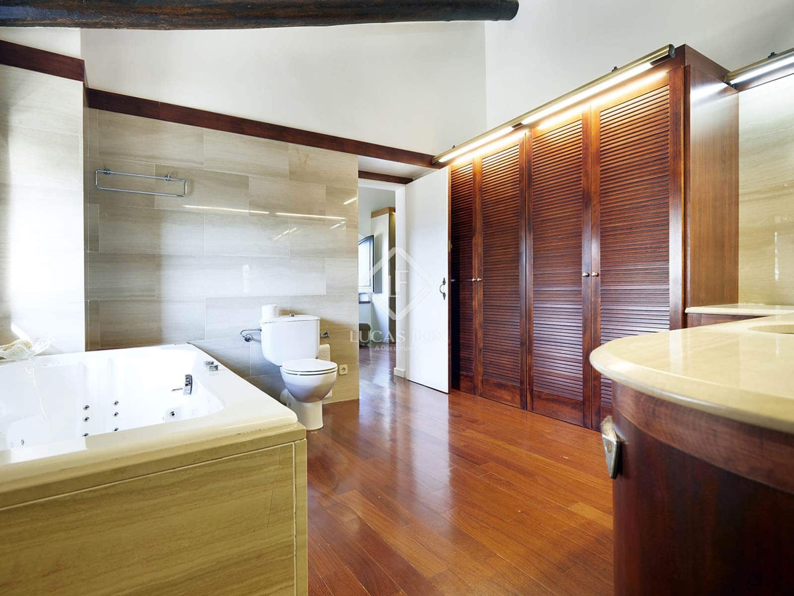 9 chambre Finca/Maison de Campagne à vendre à Fonteta avec piscine garage - 2 300 000 € (Ref: 9451498)