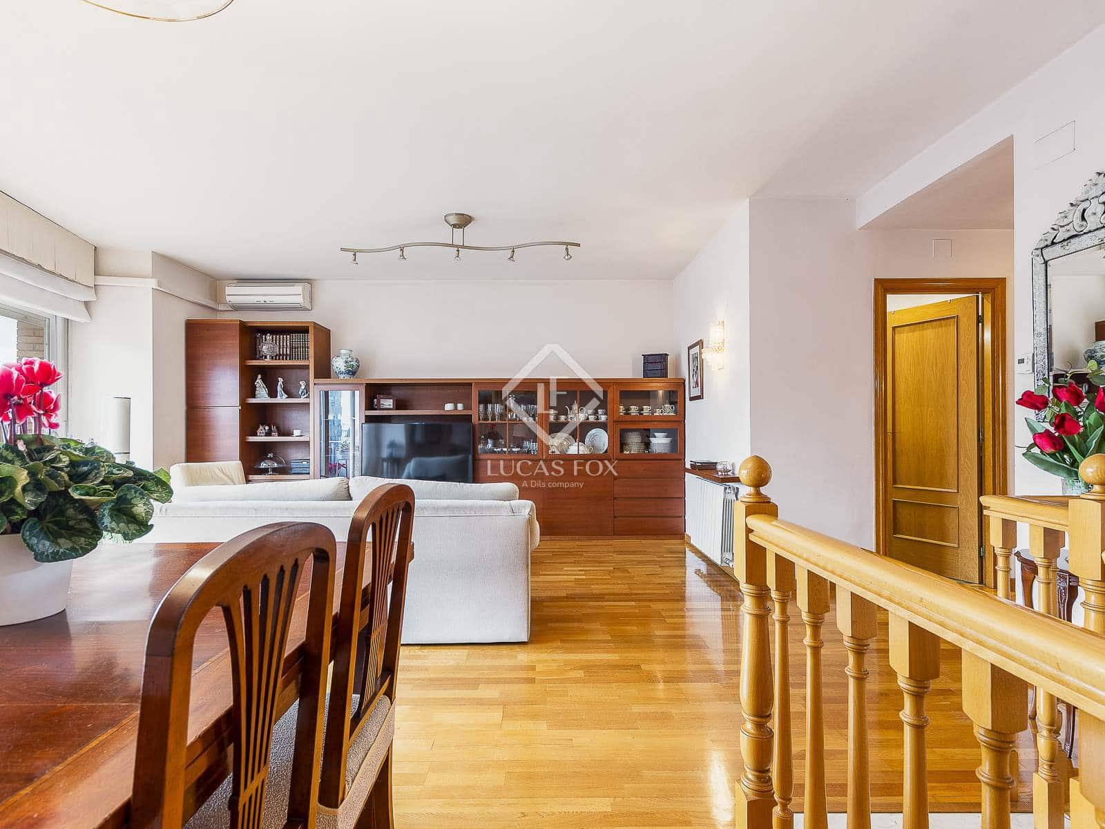 4 slaapkamer Penthouse te koop in Barcelona stad met garage - € 998.500 (Ref: 9452496)