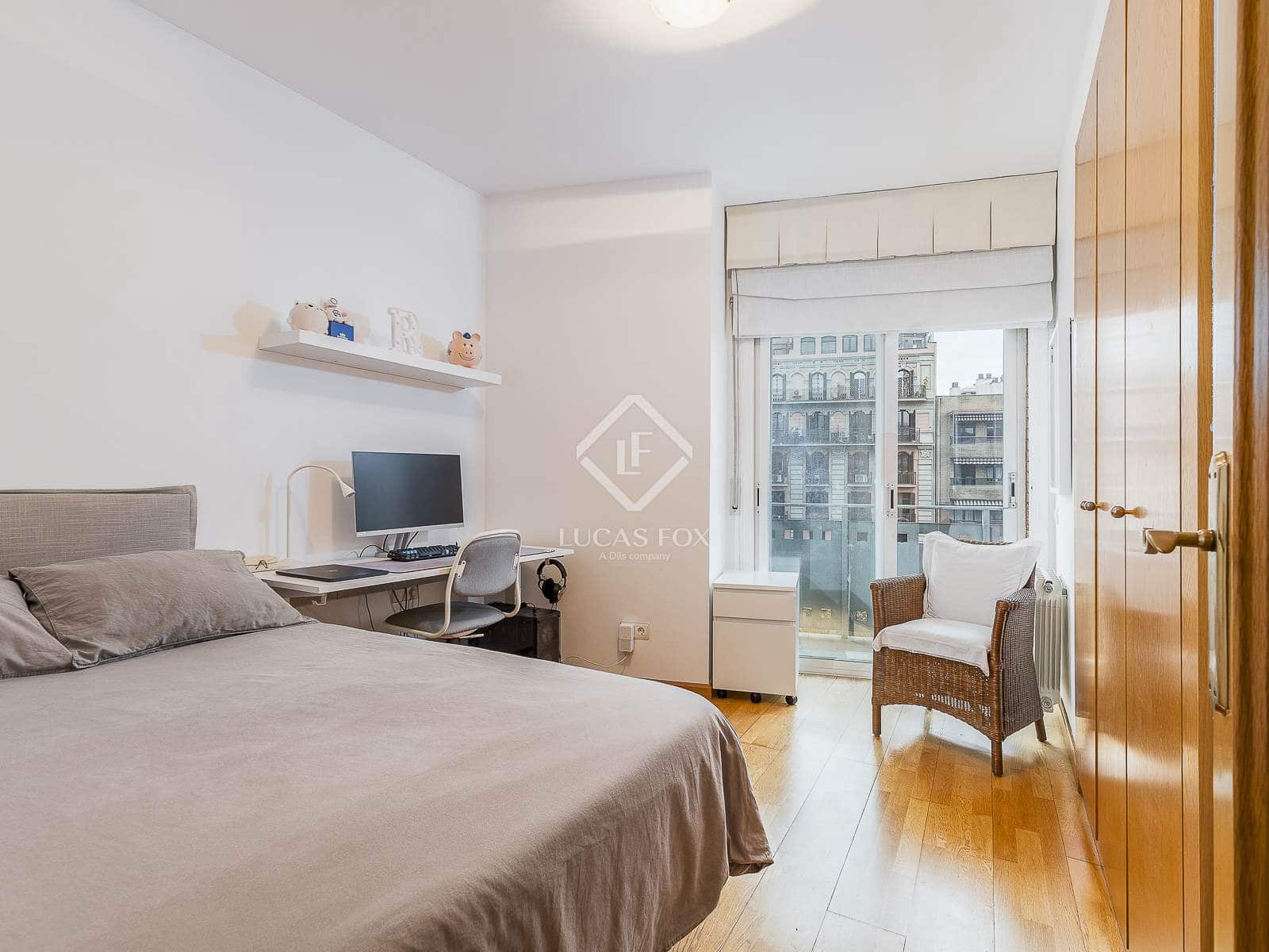 4 slaapkamer Penthouse te koop in Barcelona stad met garage - € 998.500 (Ref: 9452496)