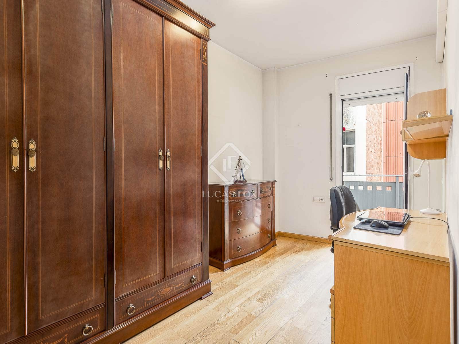 4 slaapkamer Penthouse te koop in Barcelona stad met garage - € 998.500 (Ref: 9452496)