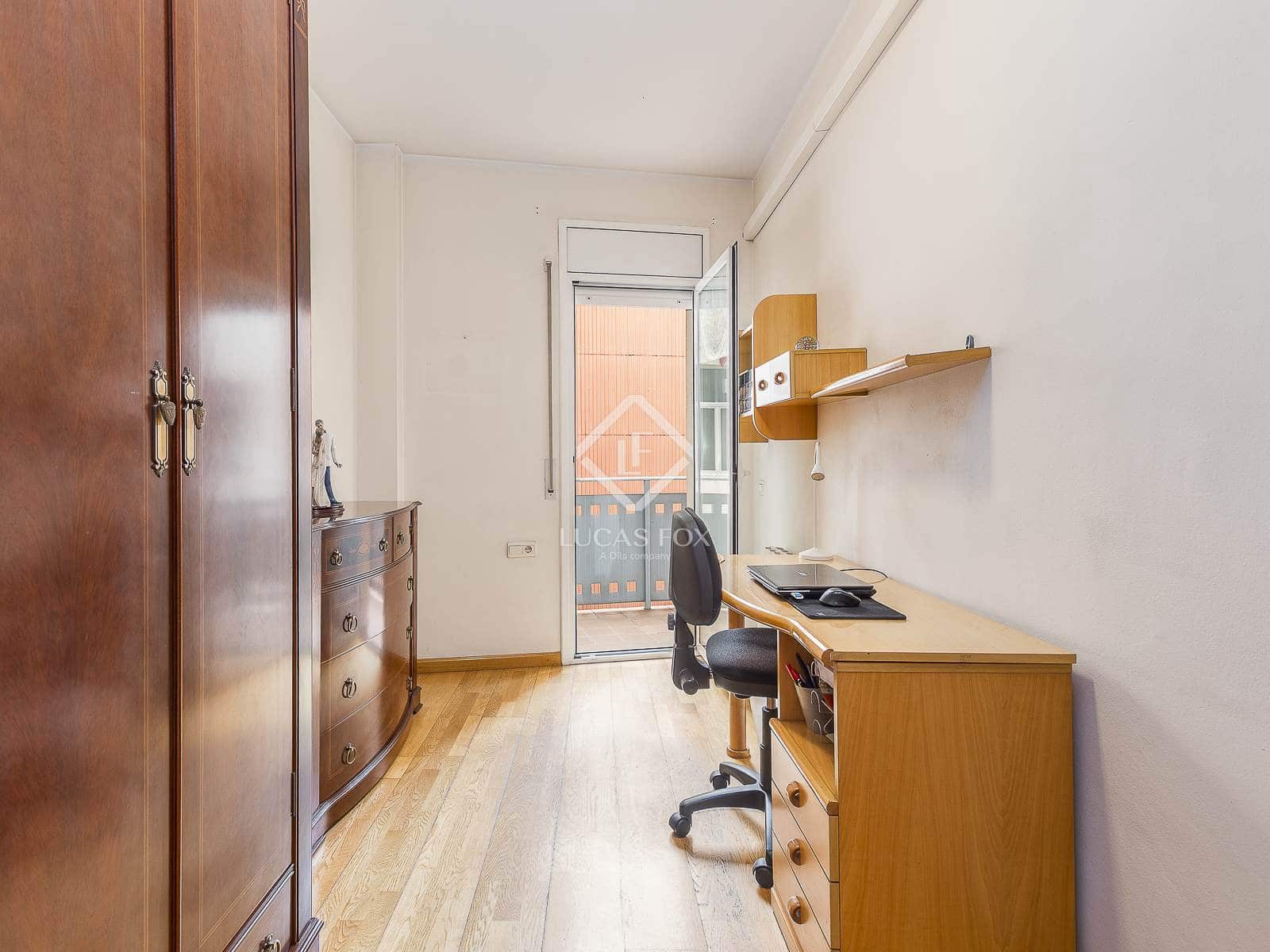 4 slaapkamer Penthouse te koop in Barcelona stad met garage - € 998.500 (Ref: 9452496)