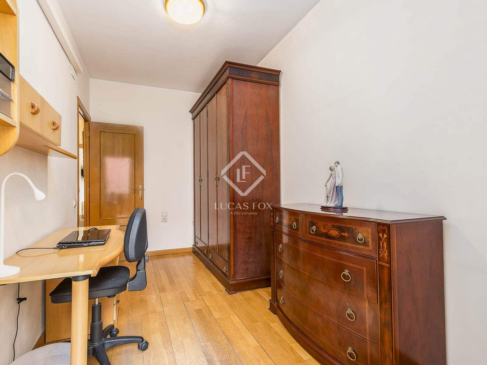 4 slaapkamer Penthouse te koop in Barcelona stad met garage - € 998.500 (Ref: 9452496)