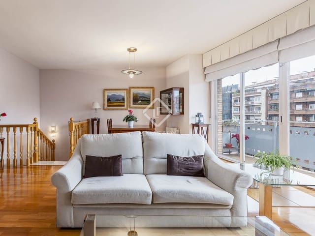 4 Zimmer Penthouse zu verkaufen in Barcelona Stadt mit Garage - 998.500 € (Ref: 9452496)