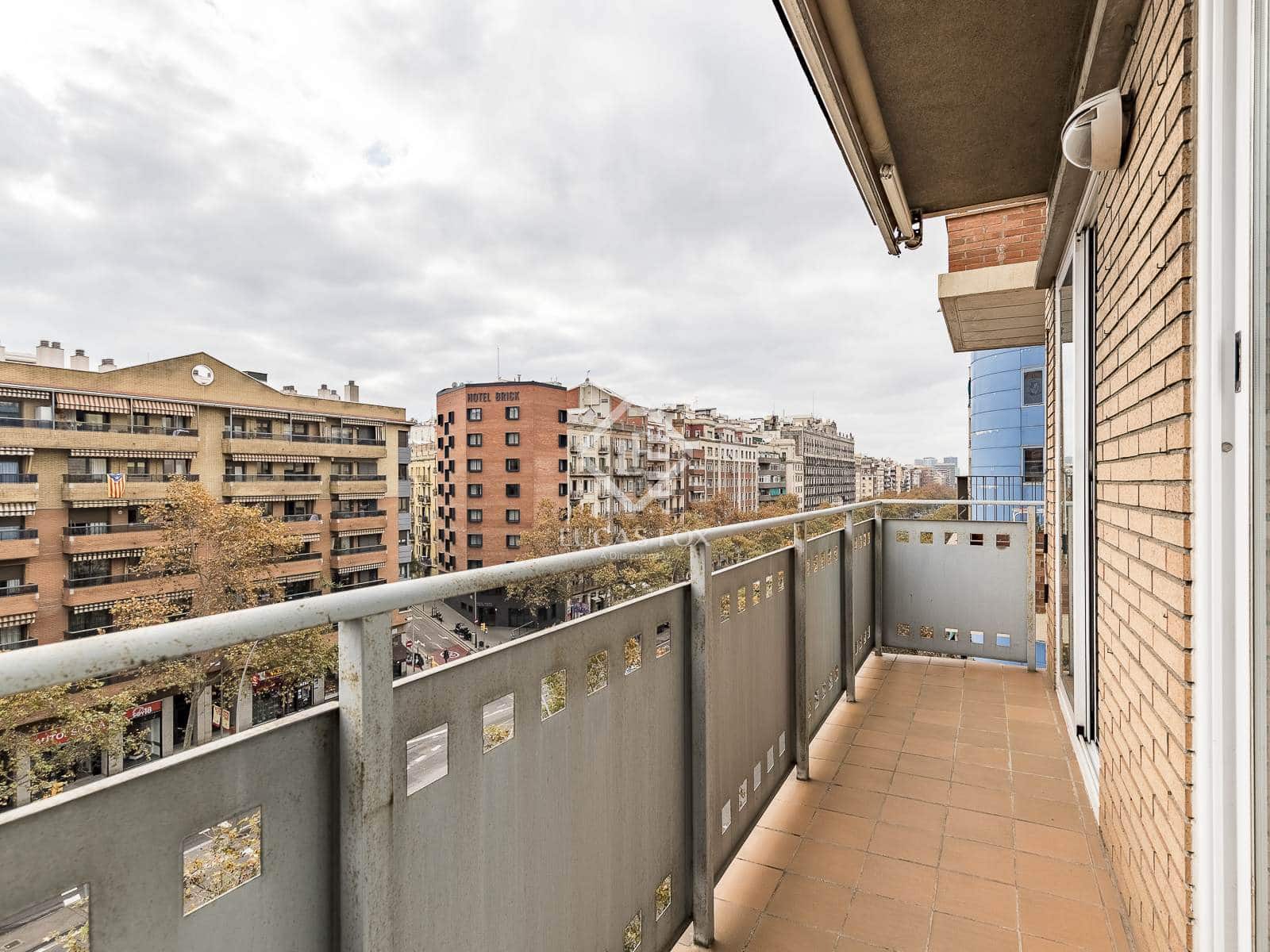 4 slaapkamer Penthouse te koop in Barcelona stad met garage - € 998.500 (Ref: 9452496)