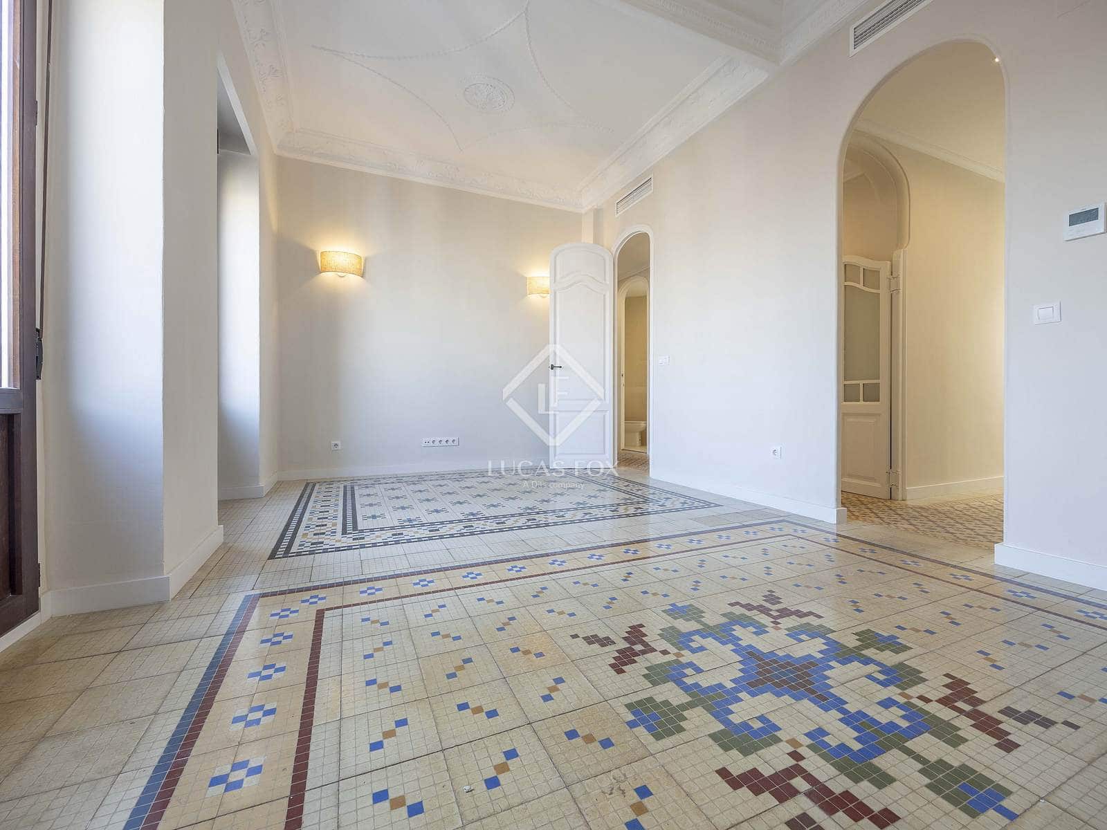 3 Zimmer Apartment zu vermieten in Valencia Stadt - 2.000 € (Ref: 9453618)