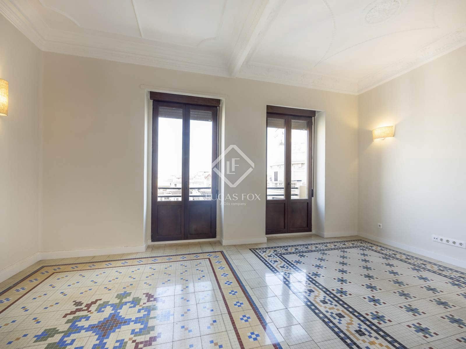 3 Zimmer Apartment zu vermieten in Valencia Stadt - 2.000 € (Ref: 9453618)