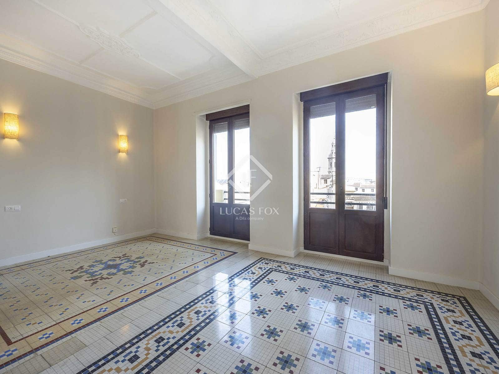 3 Zimmer Apartment zu vermieten in Valencia Stadt - 2.000 € (Ref: 9453618)