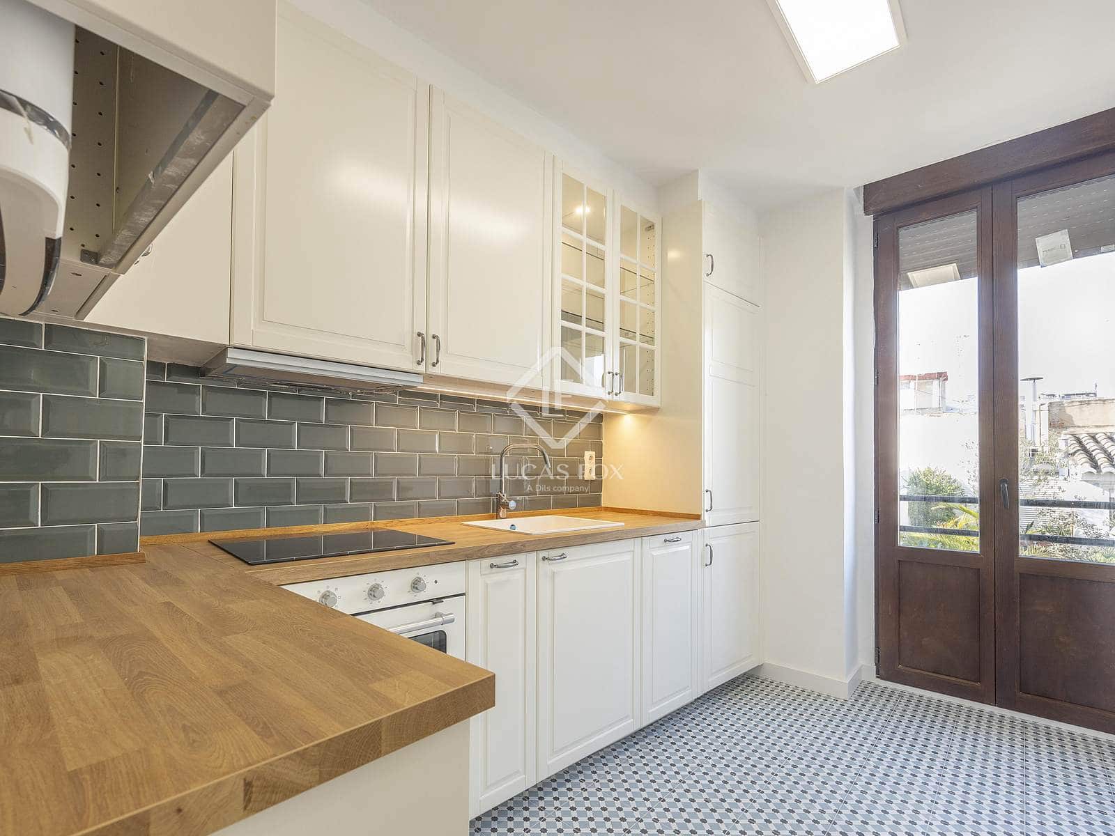 3 Zimmer Apartment zu vermieten in Valencia Stadt - 2.000 € (Ref: 9453618)