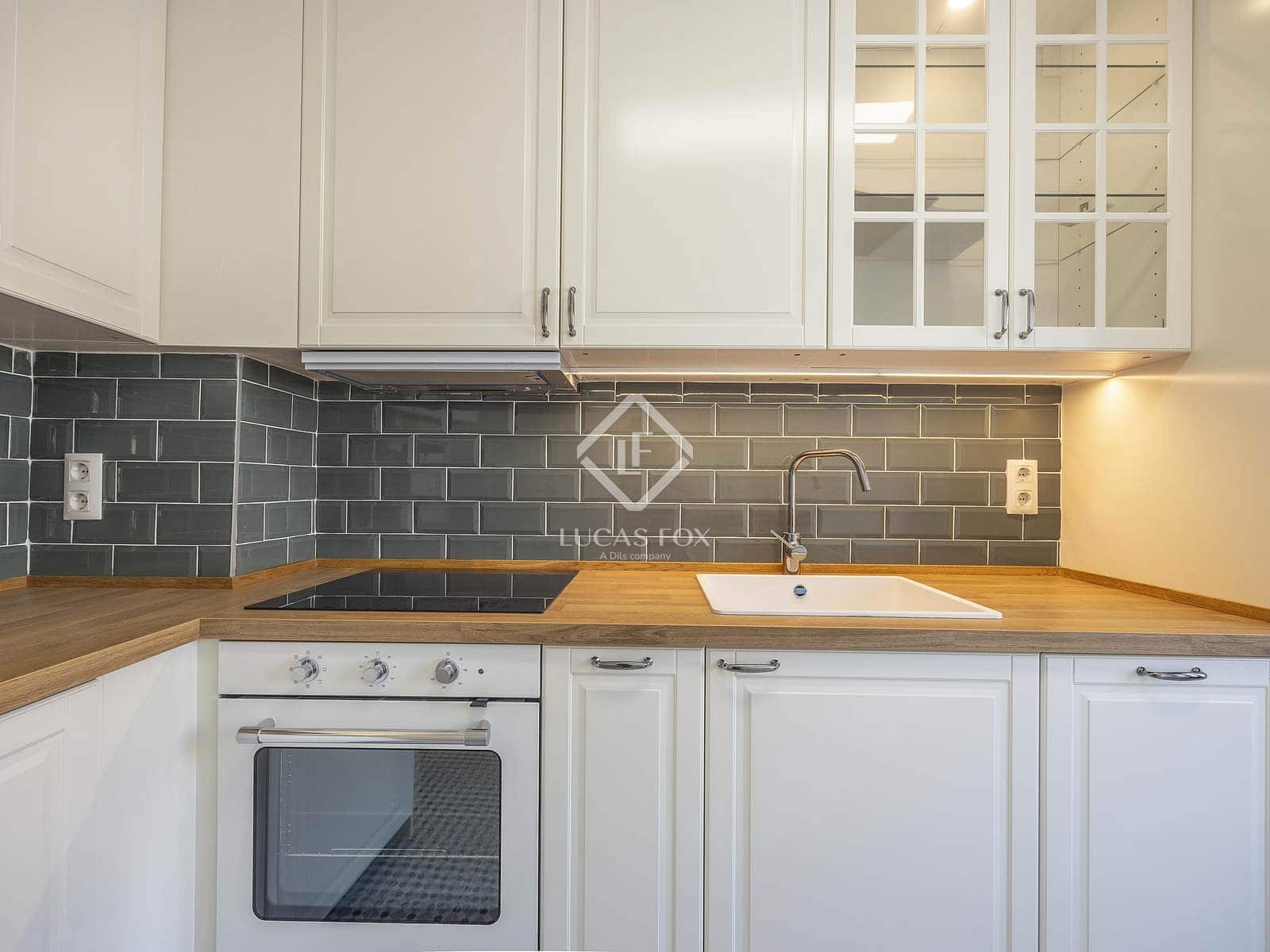 3 Zimmer Apartment zu vermieten in Valencia Stadt - 2.000 € (Ref: 9453618)