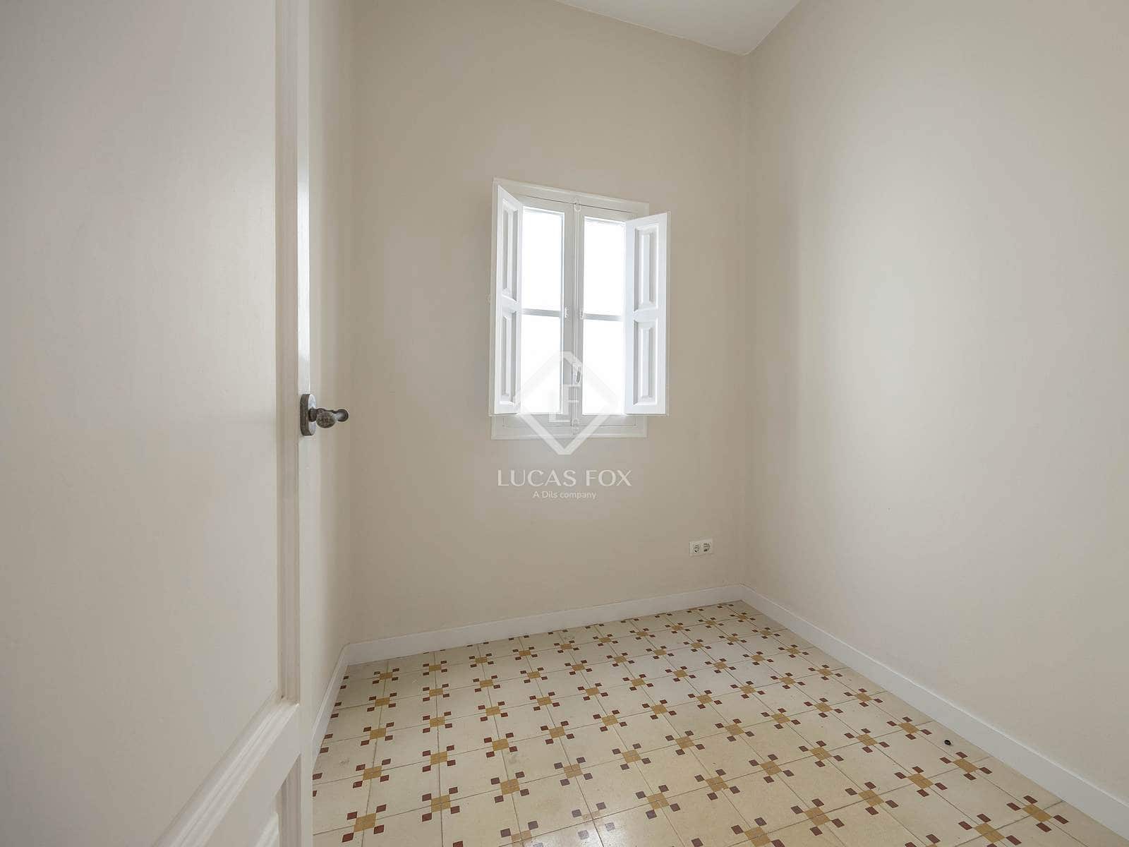 3 Zimmer Apartment zu vermieten in Valencia Stadt - 2.000 € (Ref: 9453618)