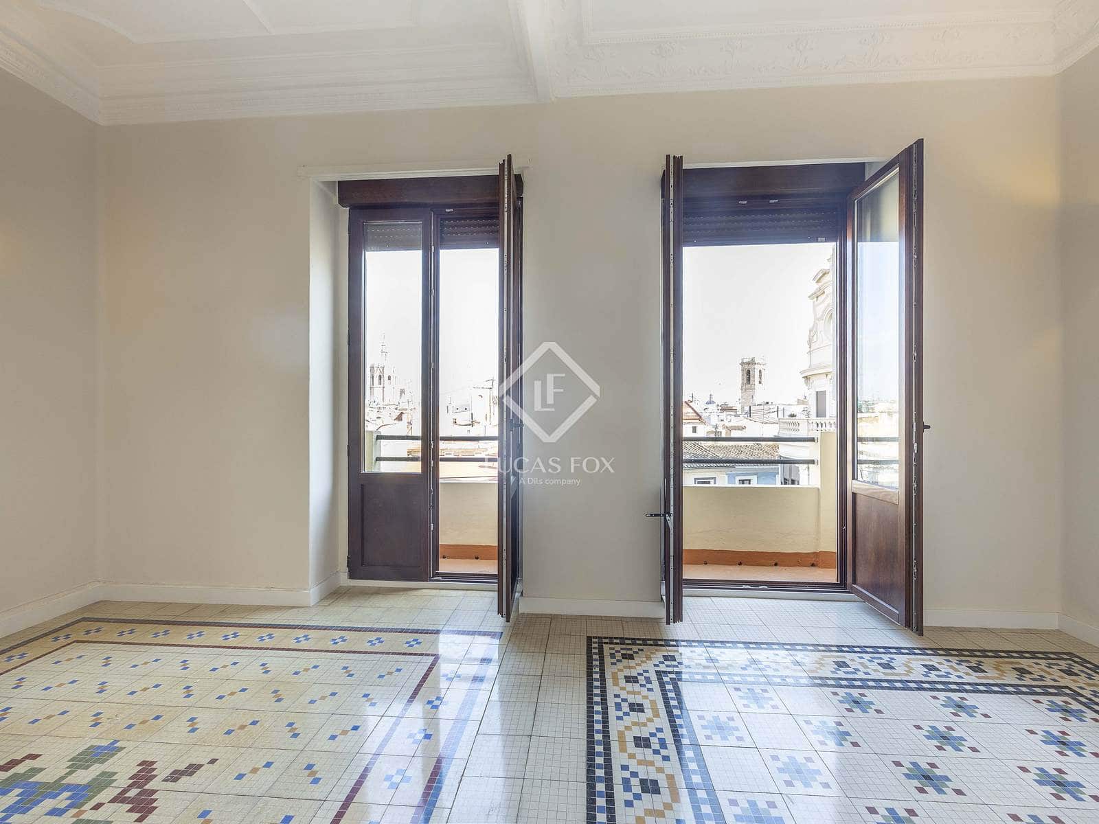 3 Zimmer Apartment zu vermieten in Valencia Stadt - 2.000 € (Ref: 9453618)