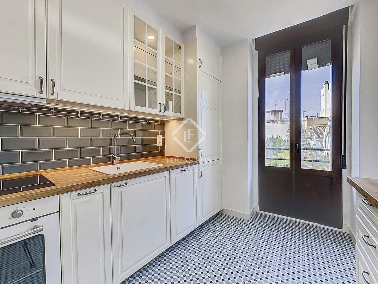 3 Zimmer Apartment zu vermieten in Valencia Stadt - 2.000 € (Ref: 9453618)