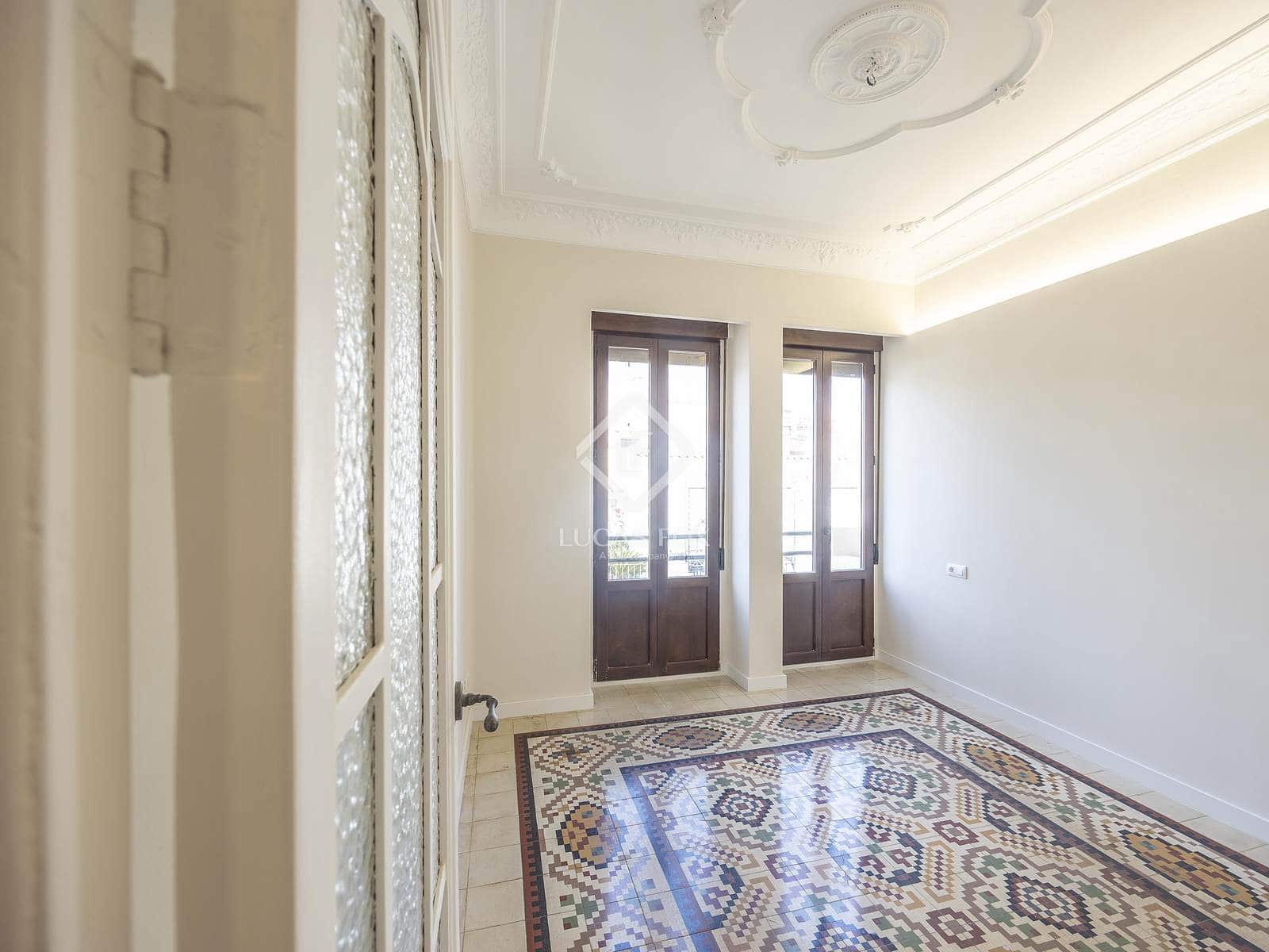 3 Zimmer Apartment zu vermieten in Valencia Stadt - 2.000 € (Ref: 9453618)