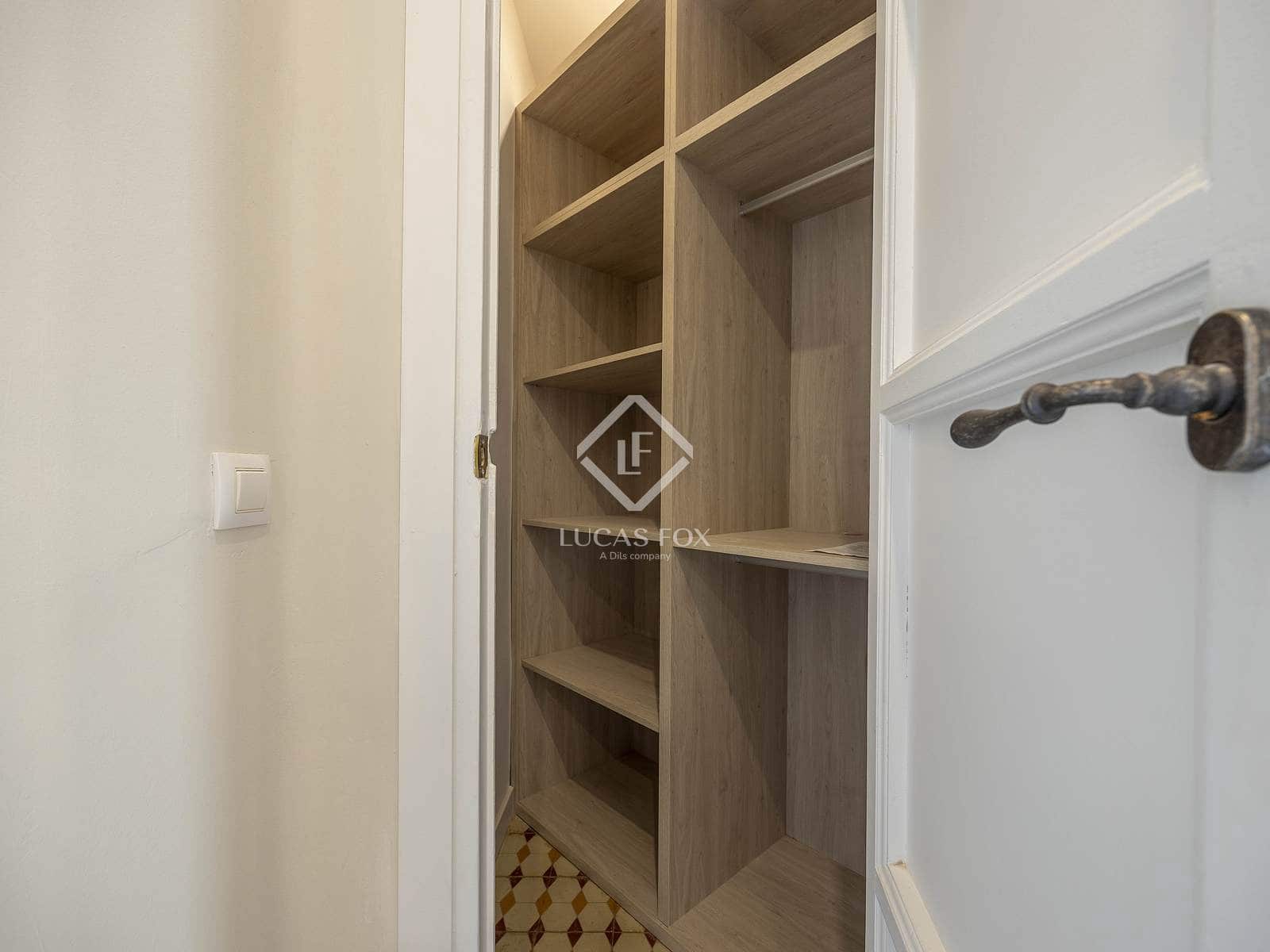 3 Zimmer Apartment zu vermieten in Valencia Stadt - 2.000 € (Ref: 9453618)