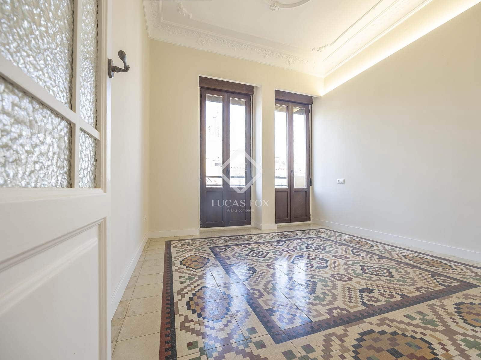 3 Zimmer Apartment zu vermieten in Valencia Stadt - 2.000 € (Ref: 9453618)