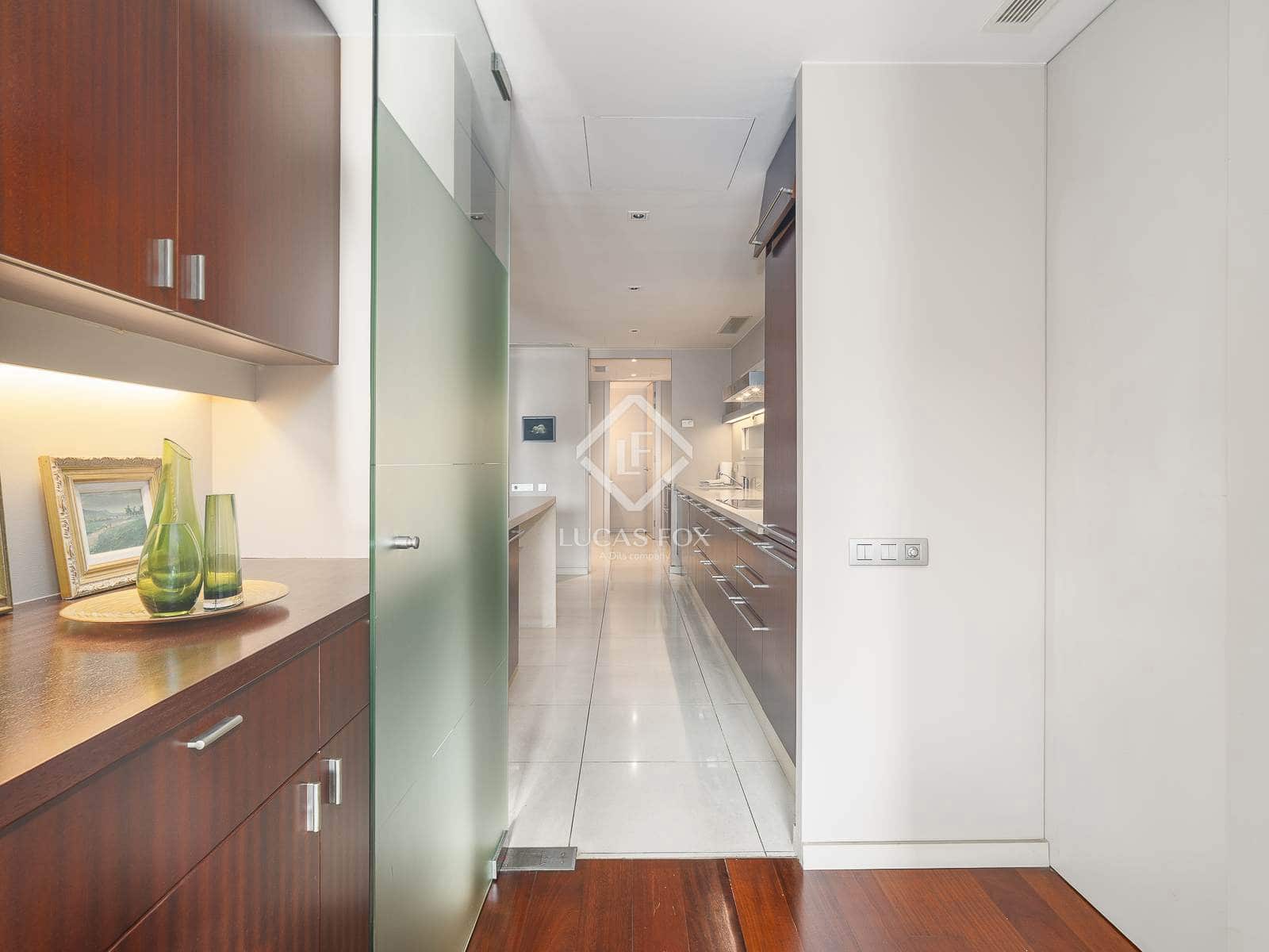 3 slaapkamer Appartement te koop in Barcelona stad - € 2.250.000 (Ref: 9454708)