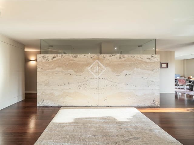 3 slaapkamer Appartement te koop in Barcelona stad - € 2.250.000 (Ref: 9454708)