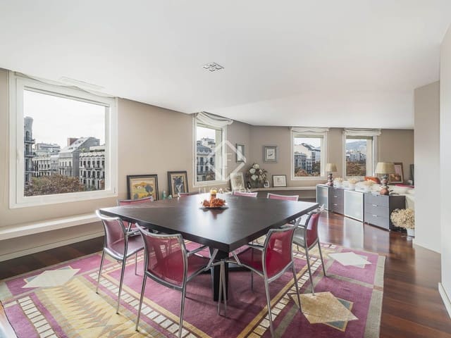 3 slaapkamer Appartement te koop in Barcelona stad - € 2.250.000 (Ref: 9454708)