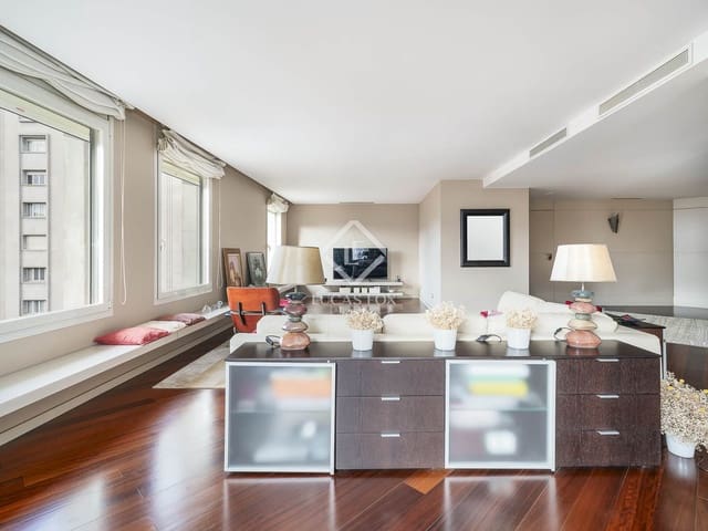 3 slaapkamer Appartement te koop in Barcelona stad - € 2.250.000 (Ref: 9454708)