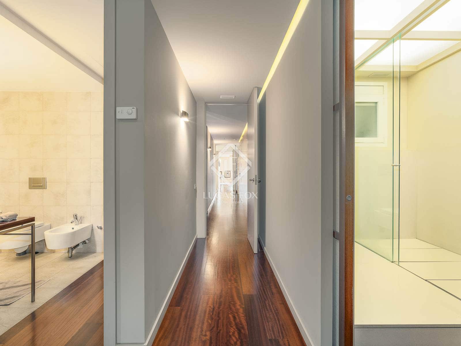 3 slaapkamer Appartement te koop in Barcelona stad - € 2.250.000 (Ref: 9454708)