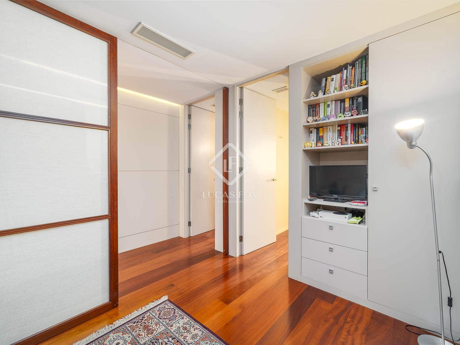 3 slaapkamer Appartement te koop in Barcelona stad - € 2.250.000 (Ref: 9454708)