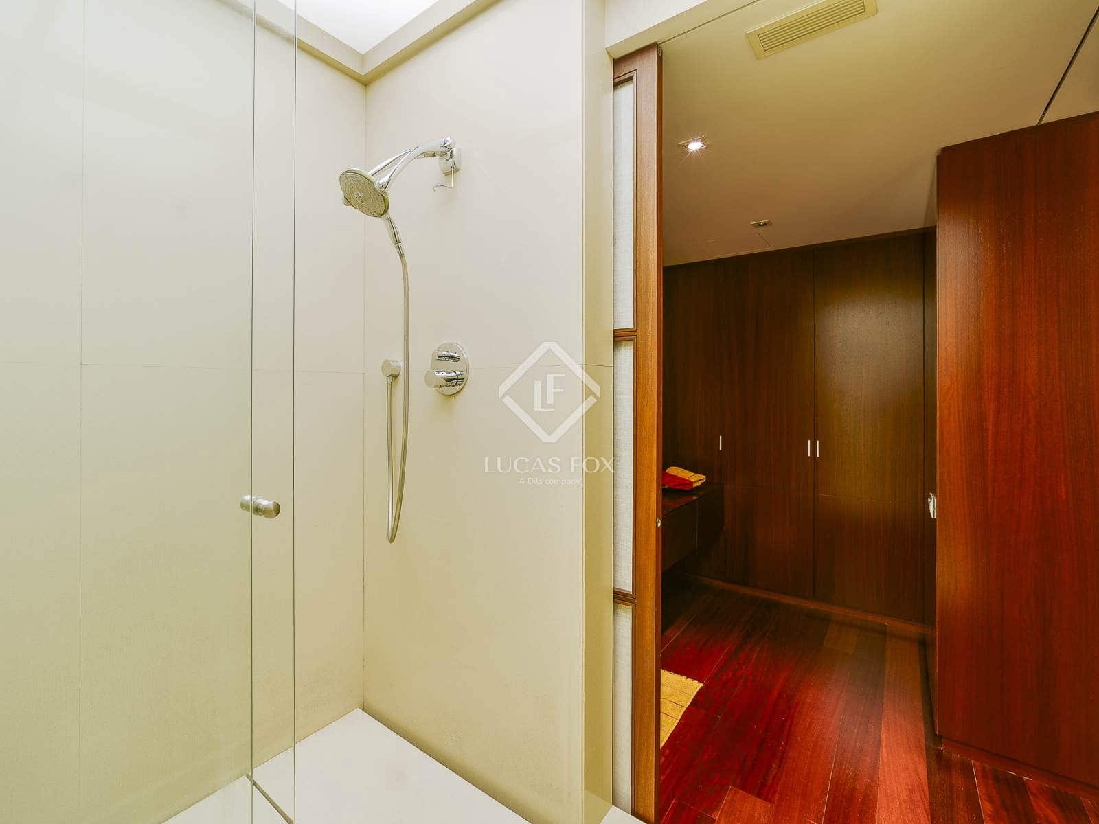 3 slaapkamer Appartement te koop in Barcelona stad - € 2.250.000 (Ref: 9454708)