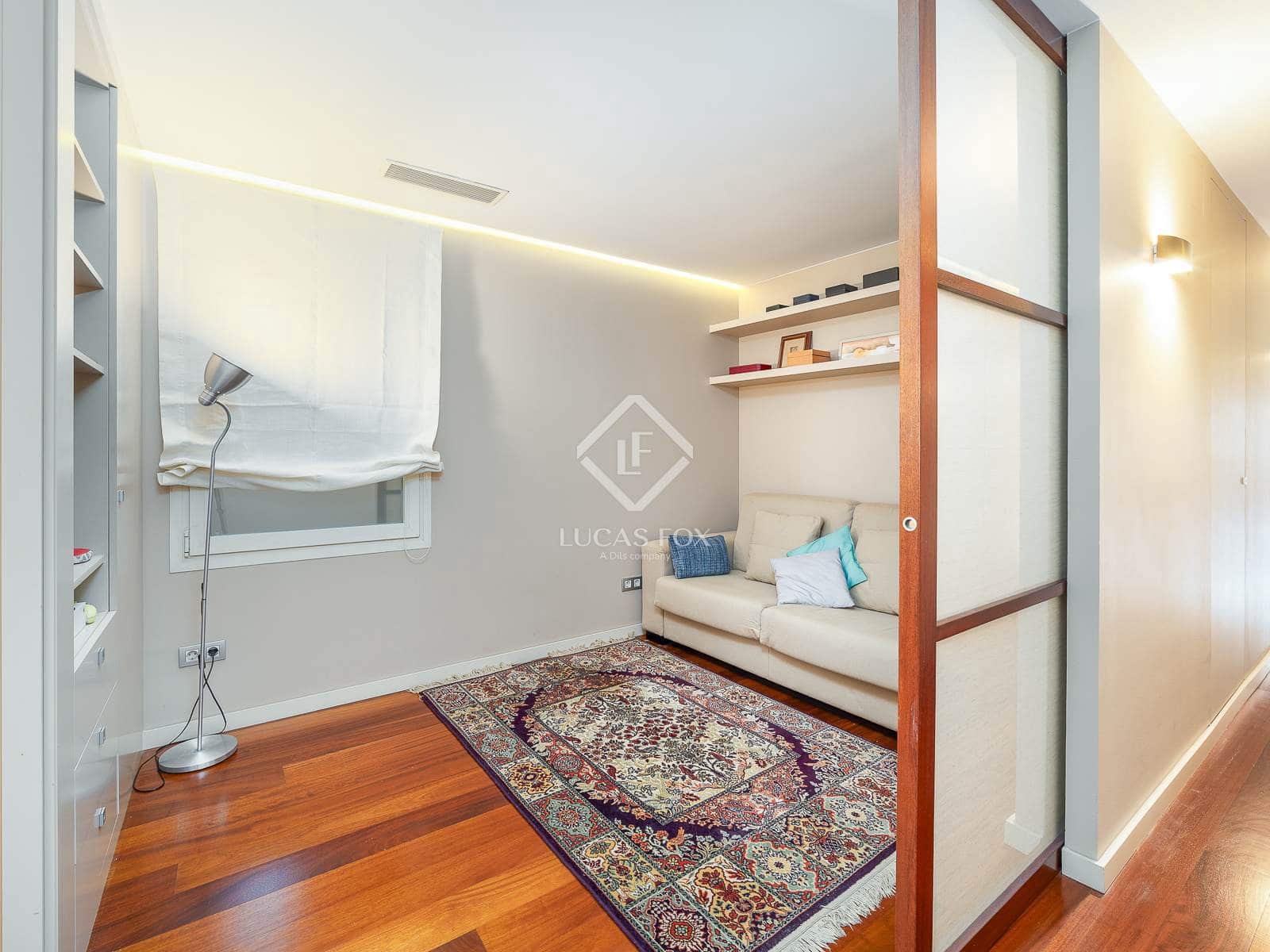 3 slaapkamer Appartement te koop in Barcelona stad - € 2.250.000 (Ref: 9454708)