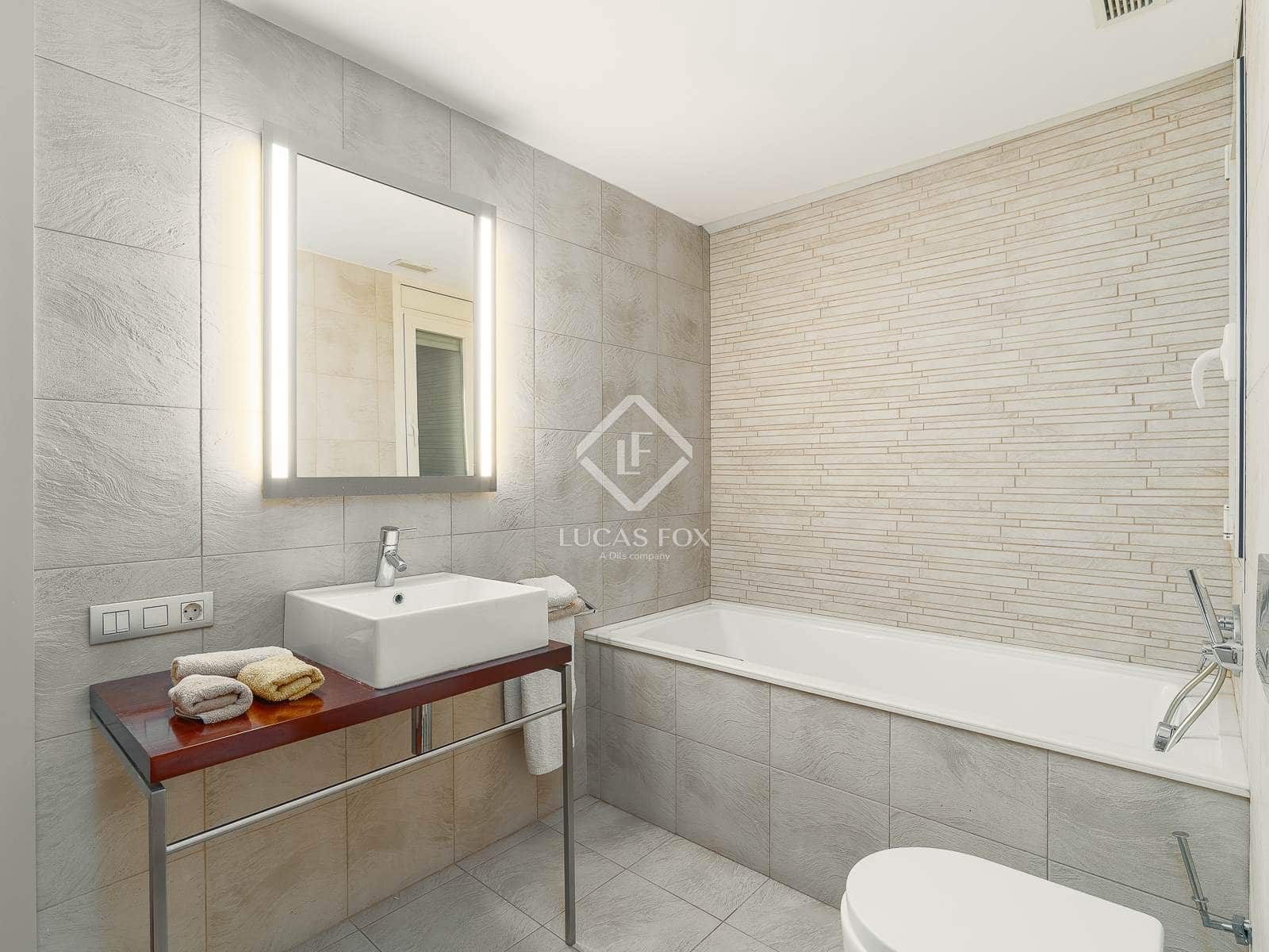 3 slaapkamer Appartement te koop in Barcelona stad - € 2.250.000 (Ref: 9454708)