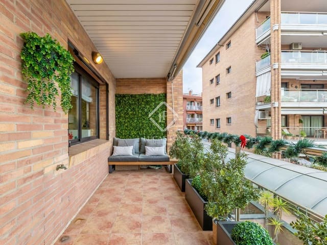 3 soveværelse Lejlighed til salg i Sant Cugat del Vallès med swimmingpool garage - € 790.000 (Ref: 9454711)