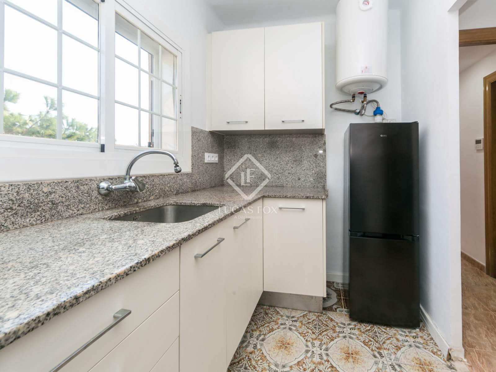 2 slaapkamer Appartement te huur in Castelldefels - € 1.500 (Ref: 9454797)