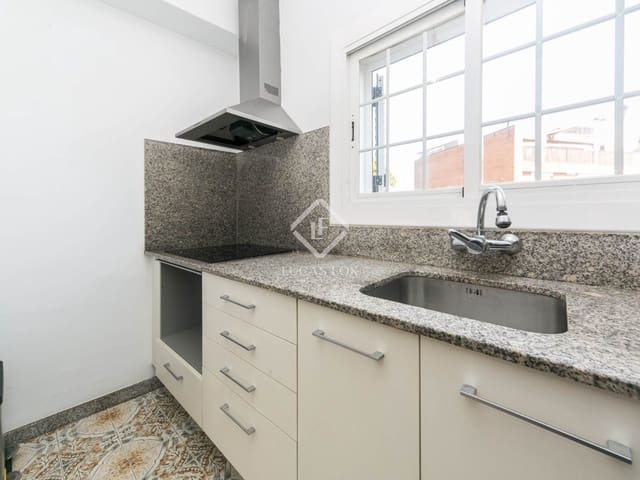 2 slaapkamer Appartement te huur in Castelldefels - € 1.500 (Ref: 9454797)