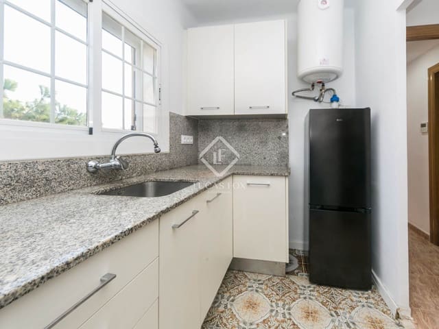 2 slaapkamer Appartement te huur in Castelldefels - € 1.500 (Ref: 9454797)