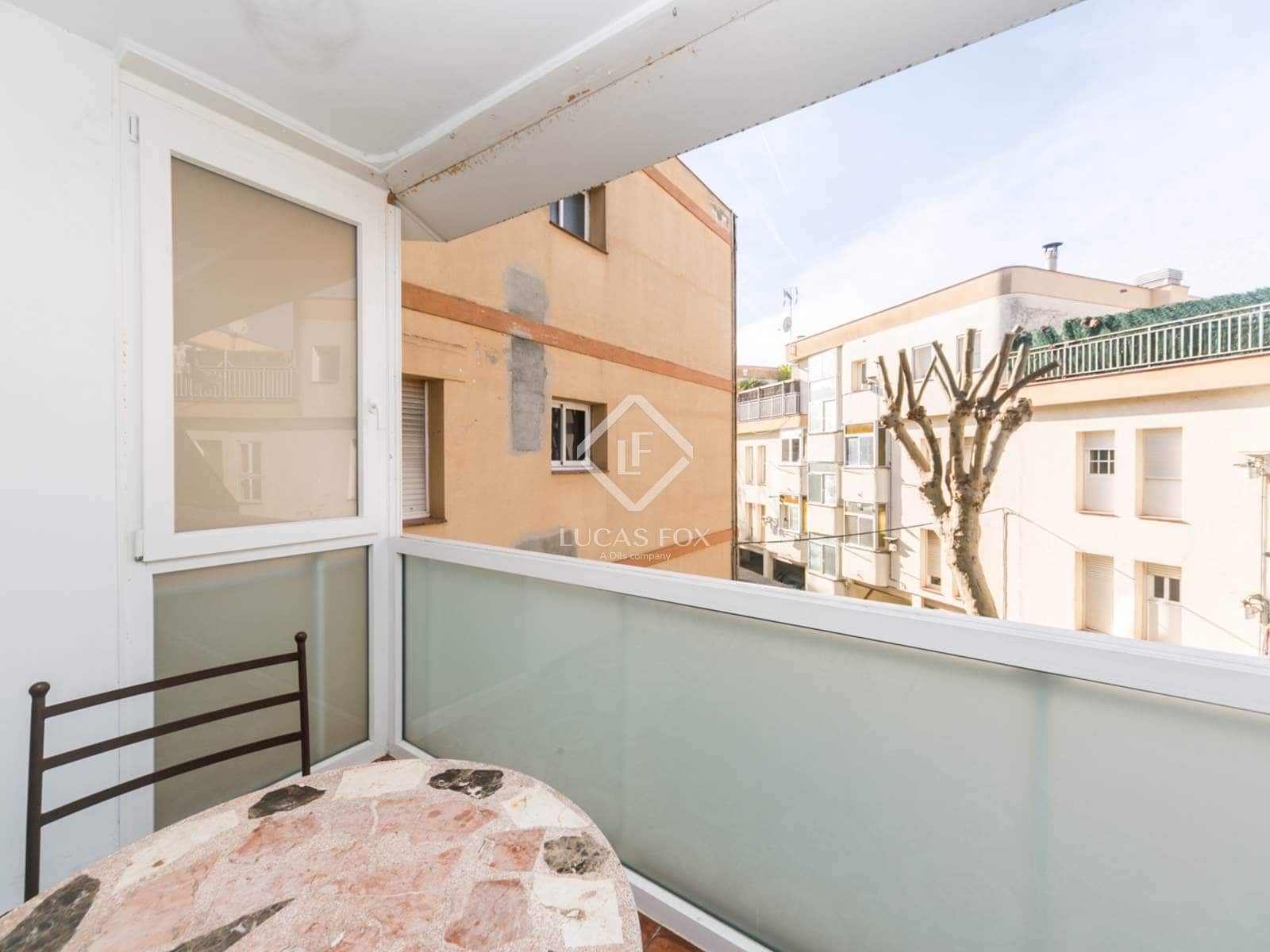 2 slaapkamer Appartement te huur in Castelldefels - € 1.500 (Ref: 9454797)