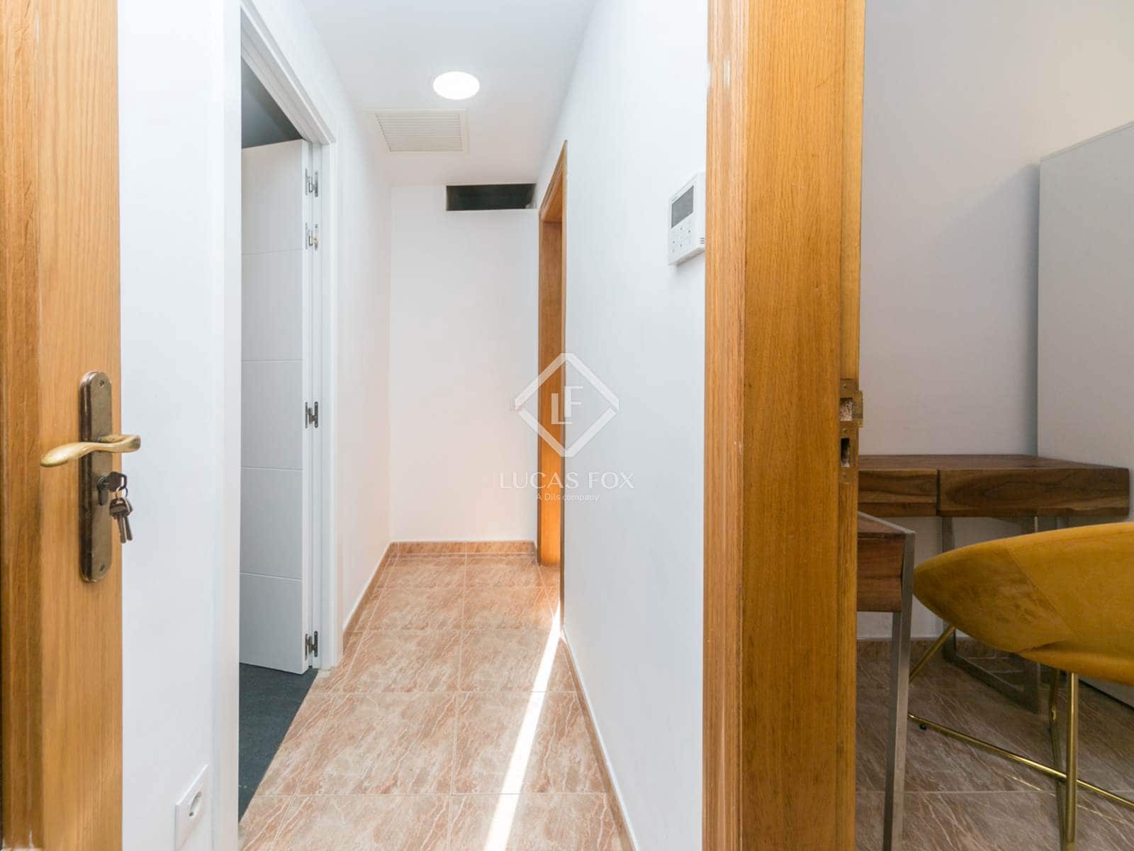 2 slaapkamer Appartement te huur in Castelldefels - € 1.500 (Ref: 9454797)