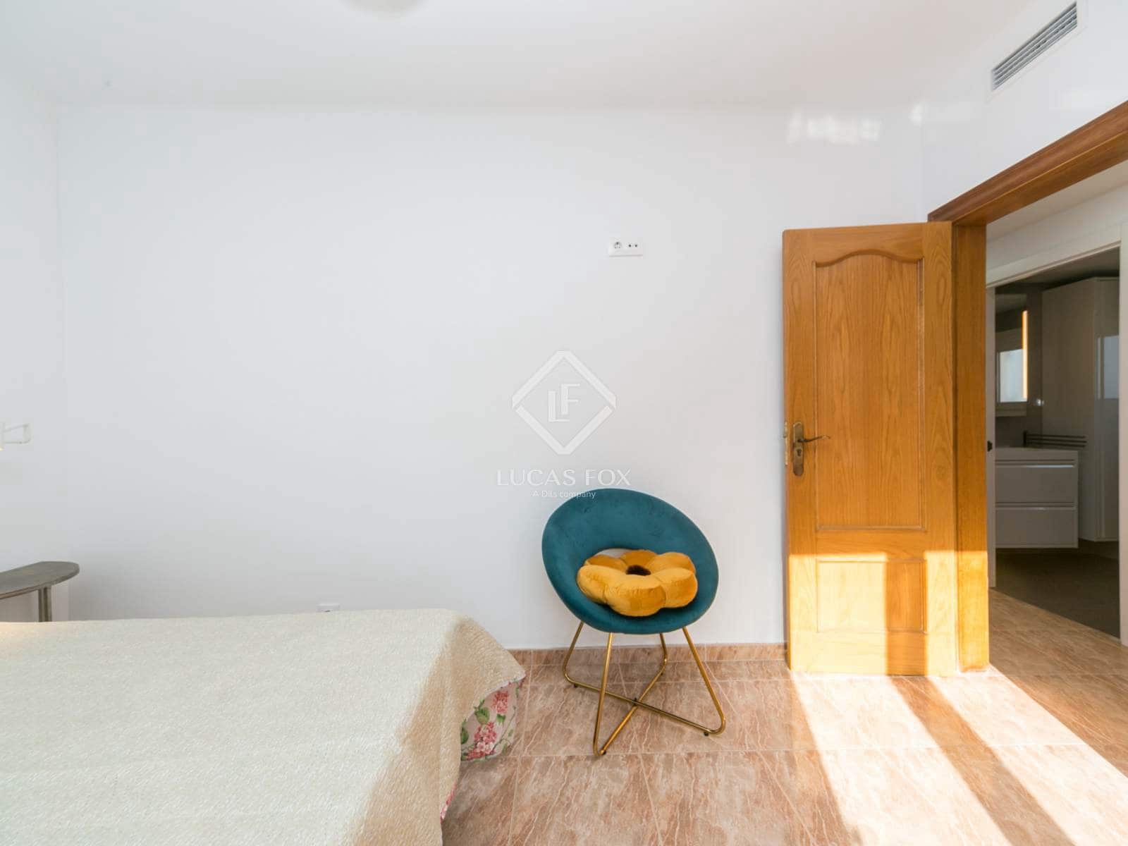 2 slaapkamer Appartement te huur in Castelldefels - € 1.500 (Ref: 9454797)