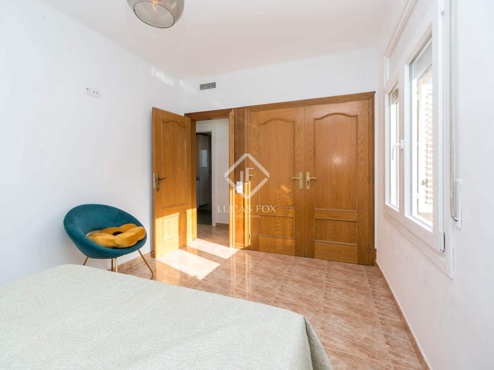 2 slaapkamer Appartement te huur in Castelldefels - € 1.500 (Ref: 9454797)