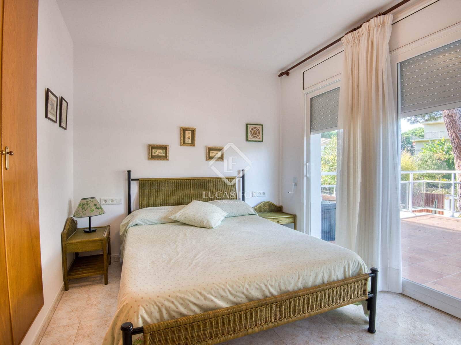 3 Zimmer Apartment zu verkaufen in Platja d'Aro mit Pool Garage - 459.000 € (Ref: 9454800)