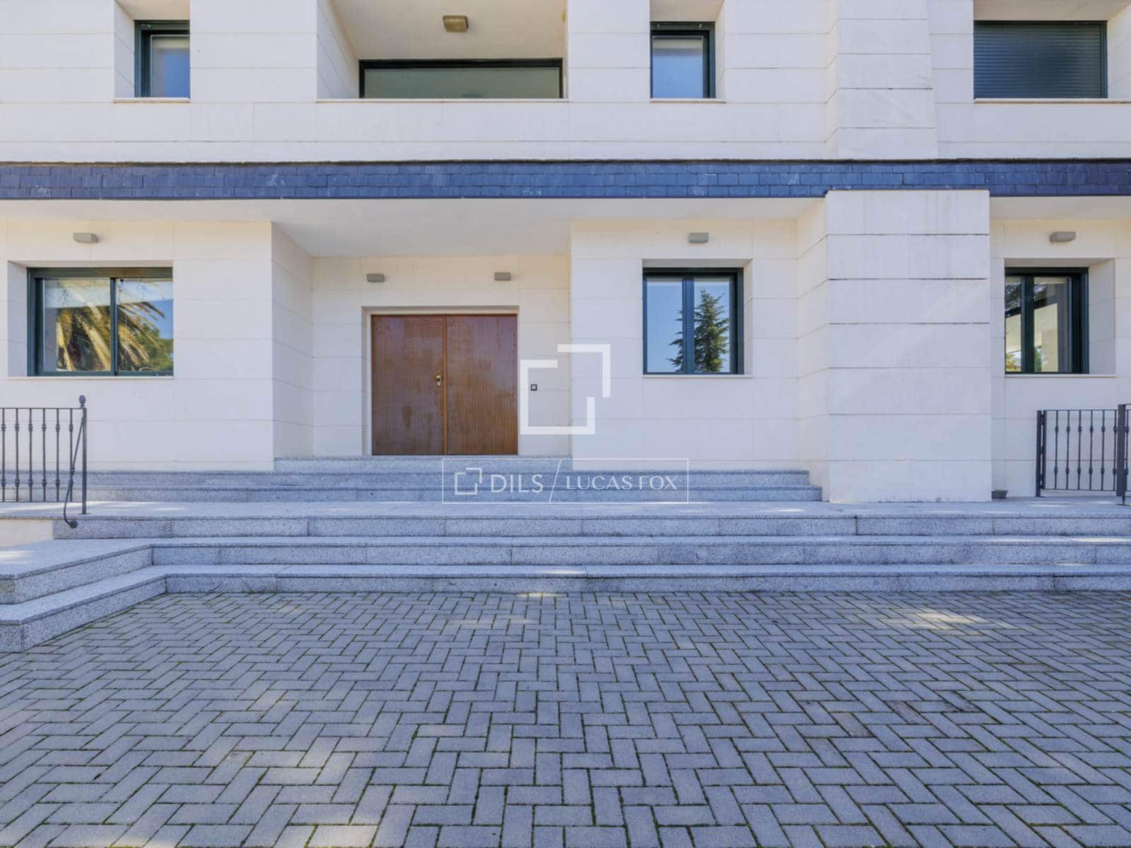 6 soveværelse Villa til salg i Boadilla del Monte med swimmingpool garage - € 3.430.000 (Ref: 9454801)