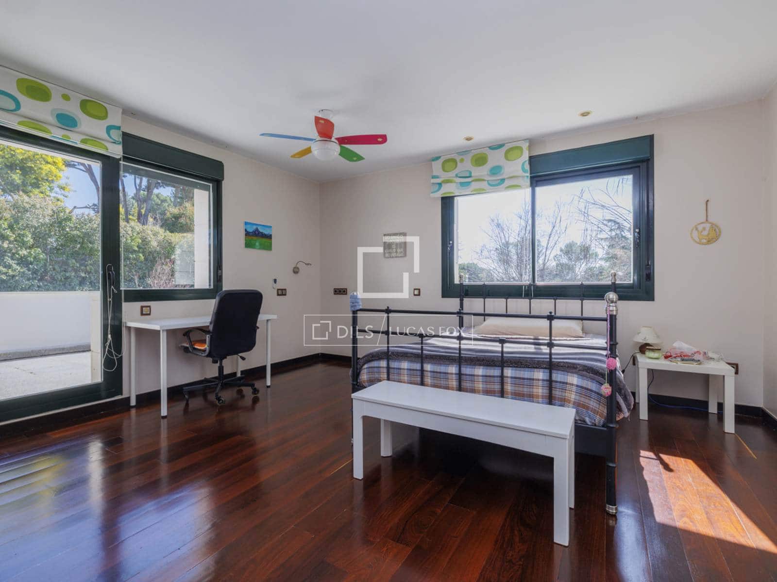 6 soveværelse Villa til salg i Boadilla del Monte med swimmingpool garage - € 3.430.000 (Ref: 9454801)