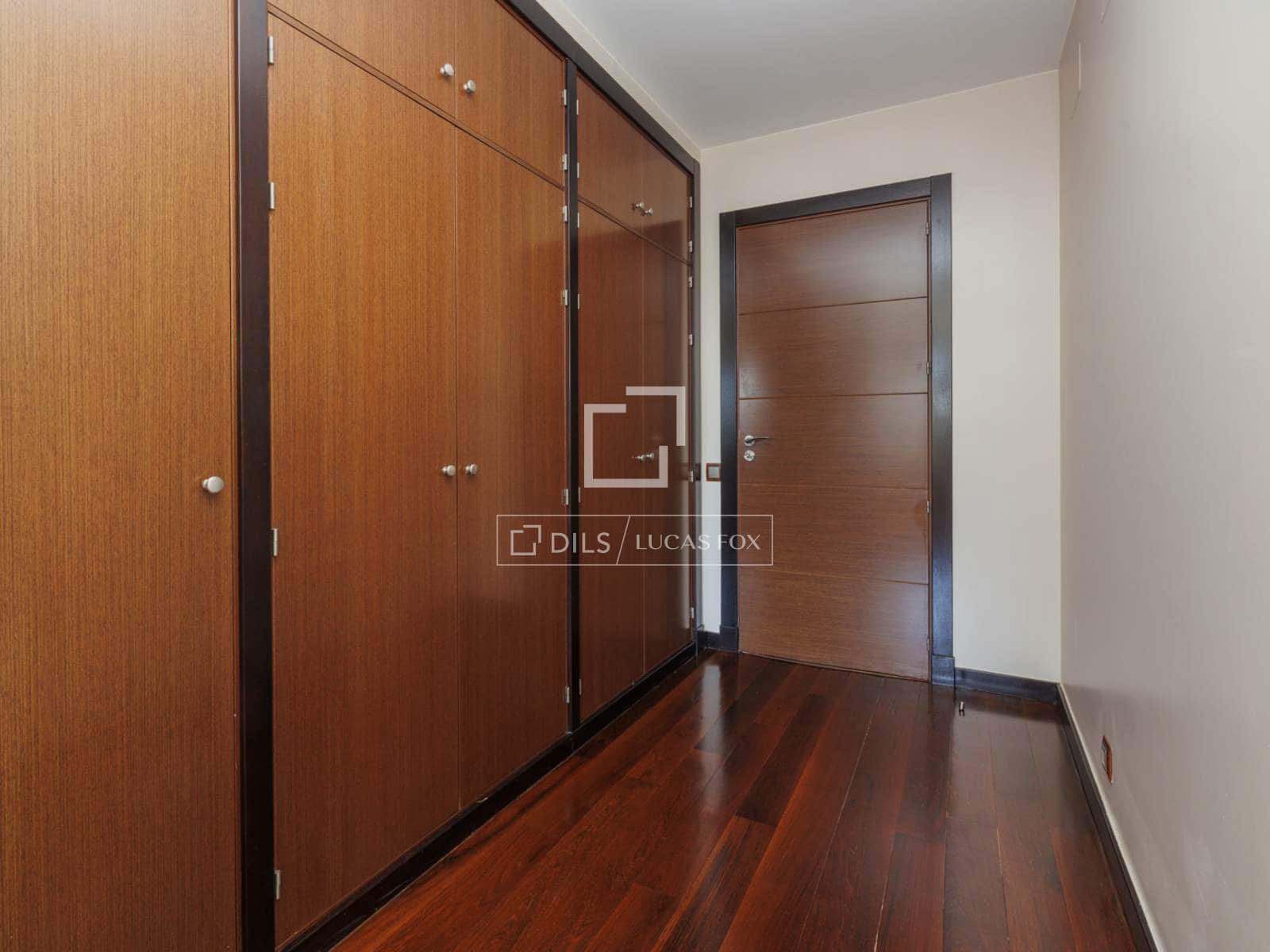 6 soveværelse Villa til salg i Boadilla del Monte med swimmingpool garage - € 3.430.000 (Ref: 9454801)