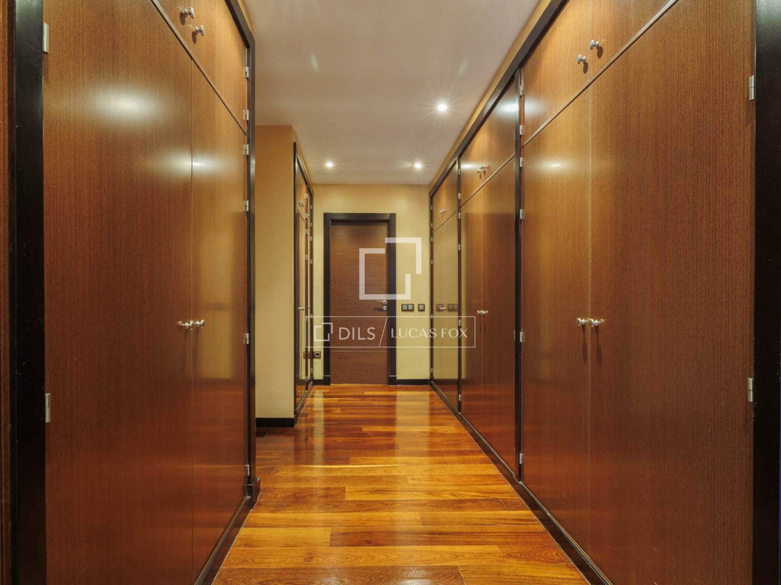 6 soveværelse Villa til salg i Boadilla del Monte med swimmingpool garage - € 3.430.000 (Ref: 9454801)