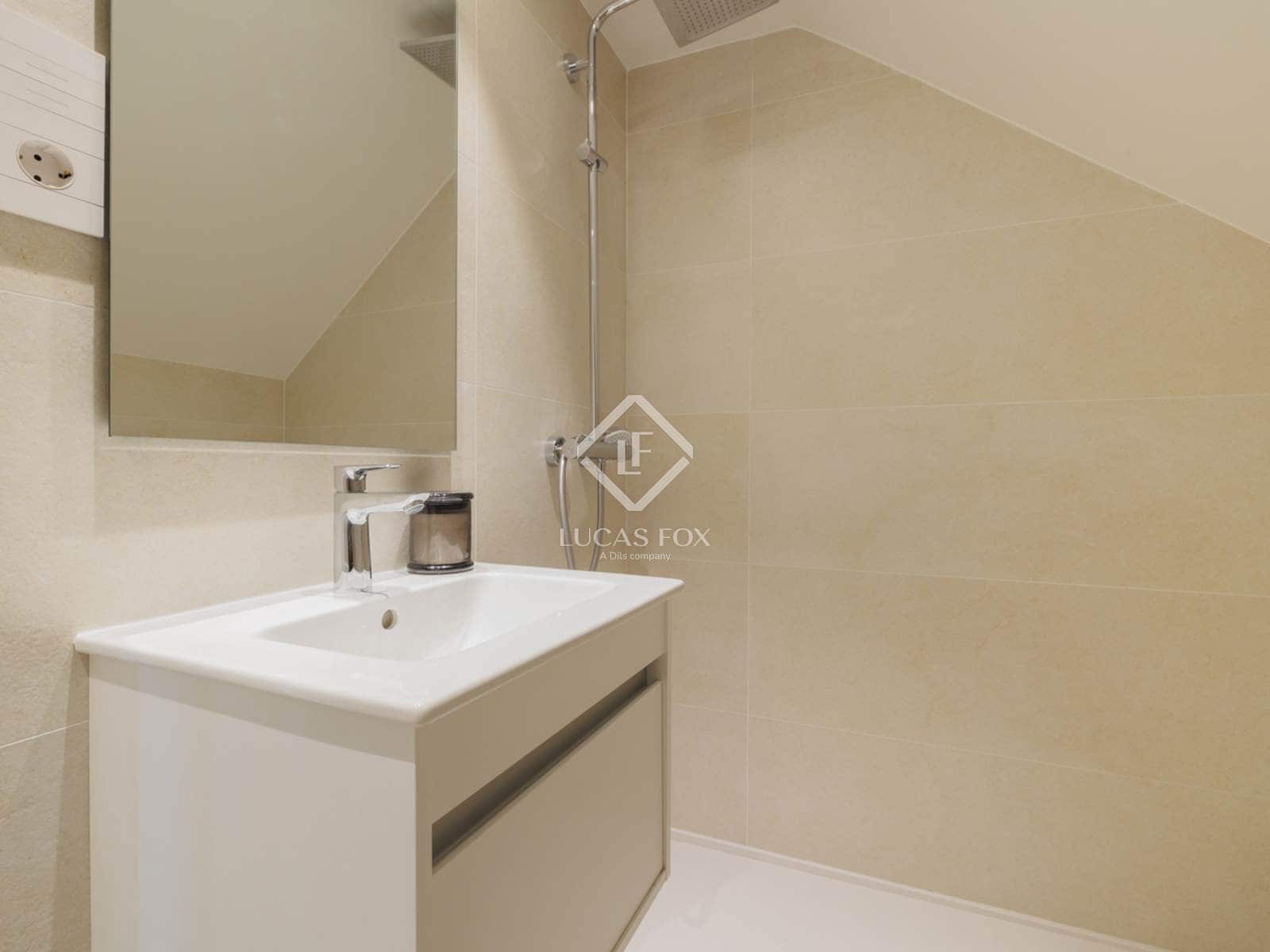 4 makuuhuone Huvila vuokrattavana paikassa Pozuelo de Alarcon mukana uima-altaan - 4 500 € (Ref: 9454802)