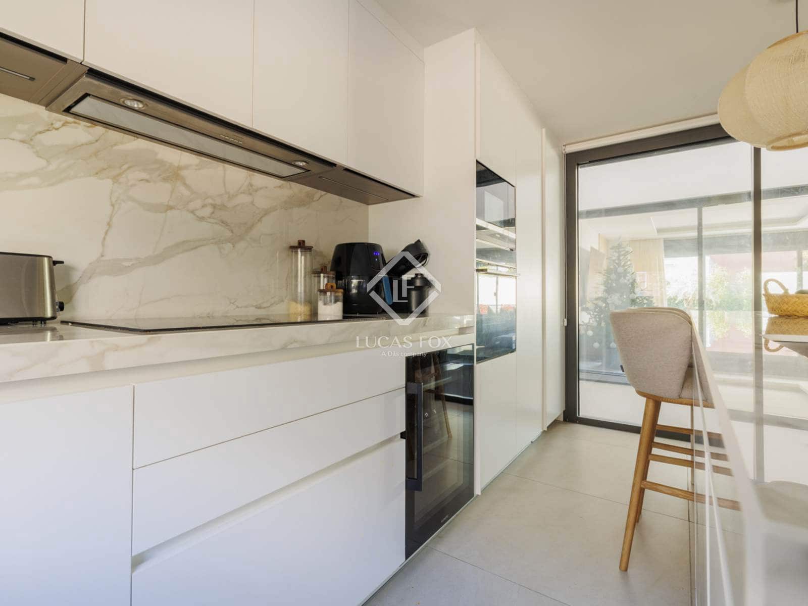 4 makuuhuone Huvila vuokrattavana paikassa Pozuelo de Alarcon mukana uima-altaan - 4 500 € (Ref: 9454802)