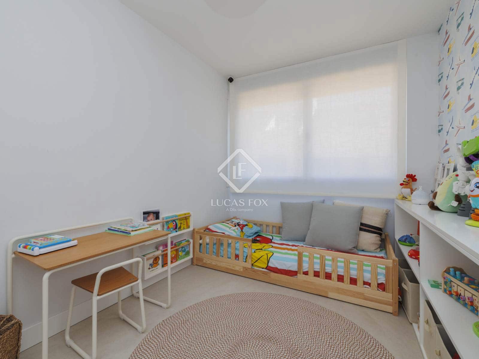 4 makuuhuone Huvila vuokrattavana paikassa Pozuelo de Alarcon mukana uima-altaan - 4 500 € (Ref: 9454802)