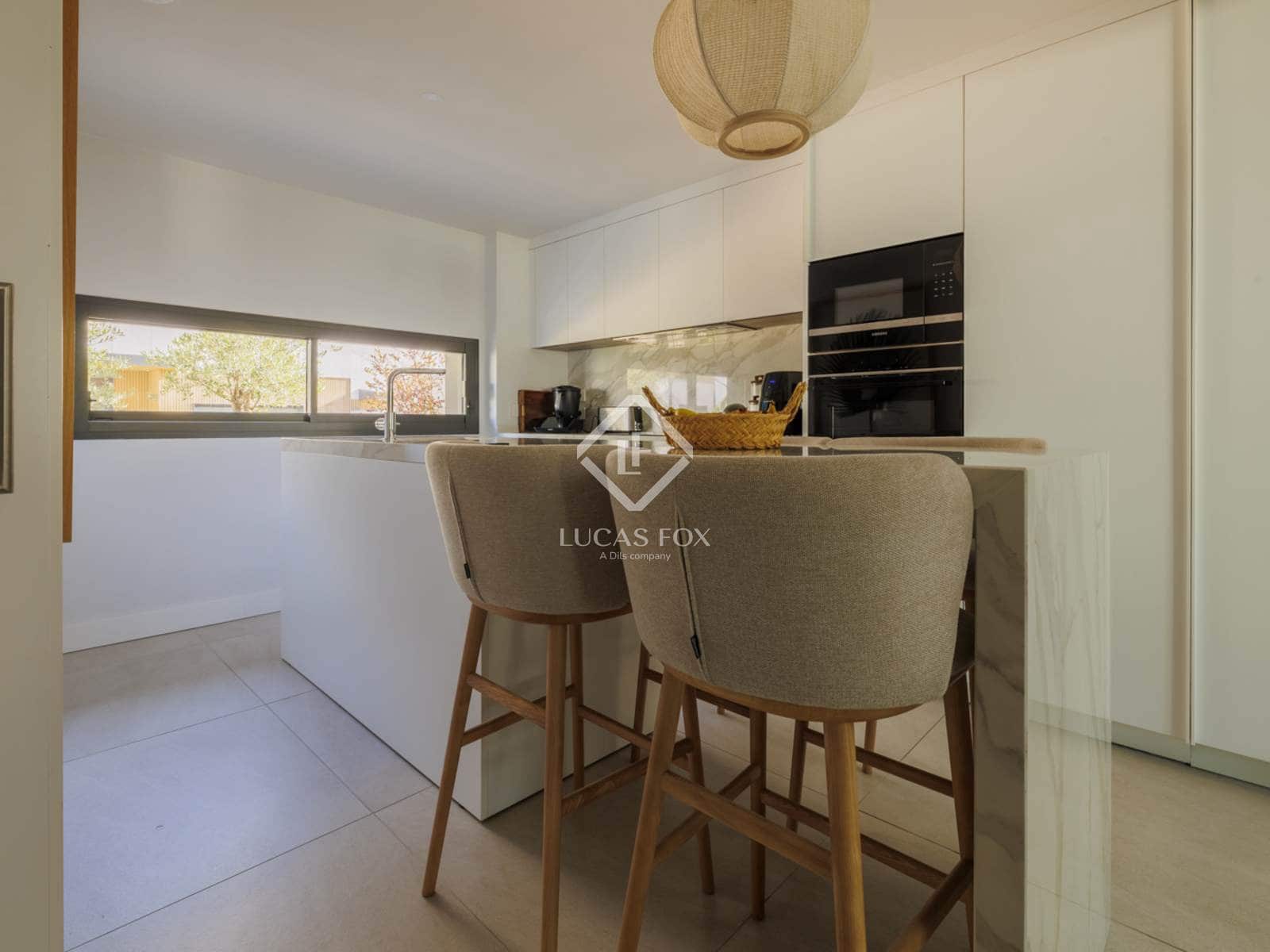 4 makuuhuone Huvila vuokrattavana paikassa Pozuelo de Alarcon mukana uima-altaan - 4 500 € (Ref: 9454802)