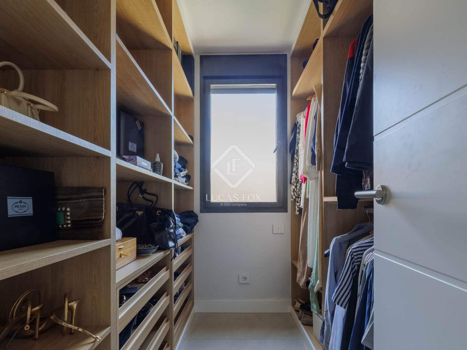 4 makuuhuone Huvila vuokrattavana paikassa Pozuelo de Alarcon mukana uima-altaan - 4 500 € (Ref: 9454802)