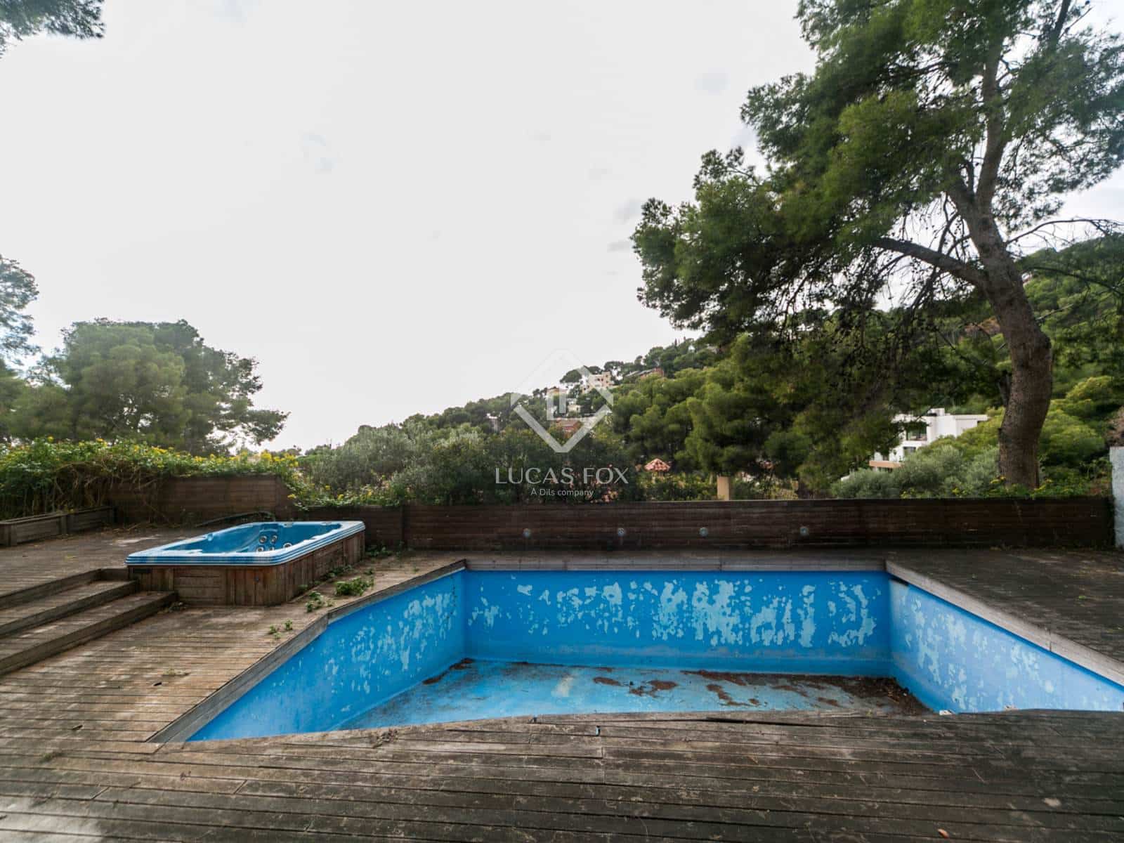 Villa til salgs i Castelldefels med svømmebasseng - € 990 000 (Ref: 9460594)